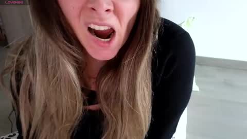 Snapshot of love_jessy_love chatting on 12-06-24, 12:49 jessmy pleasure is in your hands s online show from 12-06-24, 12:49