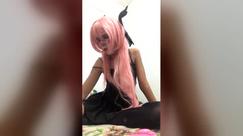 love_lice online show from 12-16-25, 03:11