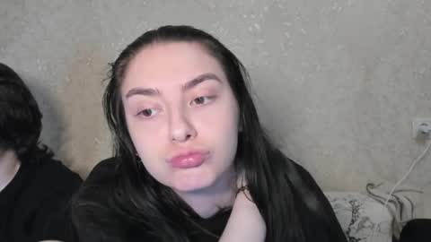 Snapshot of love_lina_muuur chatting on 05-21-26, 08:27 LINA online show from 05-21-26, 08:27