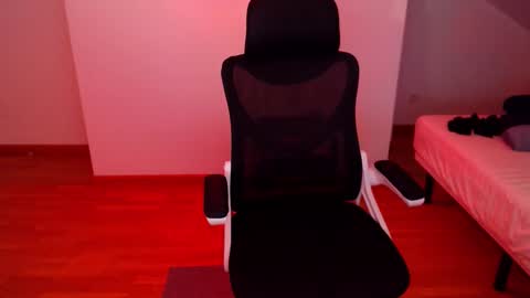 Samantha online show from 12-12-24, 07:04
