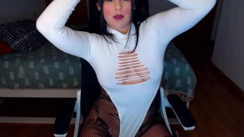 Samantha online show from 01-20-25, 04:55