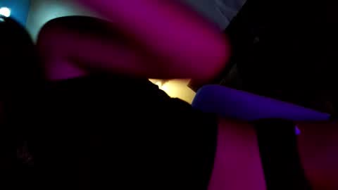 Snapshot of love_seren chatting on 12-04-25, 05:17 Seren online show from 12-04-25, 05:17