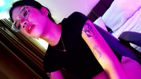 Seren online show from 03-10-26, 05:34