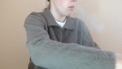 Snapshot of love_vivian chatting on 04-24-26, 12:07 Vivian online show from 04-24-26, 12:07