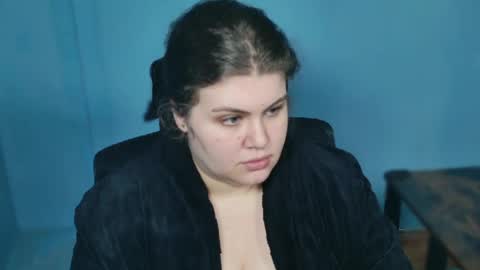 Snapshot of love_wiggy18 chatting on 04-28-26, 07:02 Ally online show from 04-28-26, 07:02