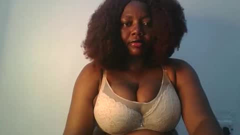 mila online show from 09-18-25, 10:01