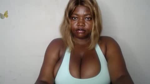 mila online show from 11-21-25, 08:40