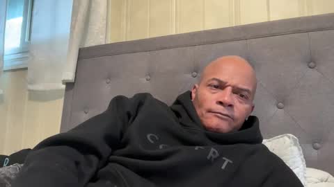 loved19 online show from 10-22-25, 09:14