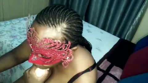 loveedee4 online show from 12-19-25, 11:12