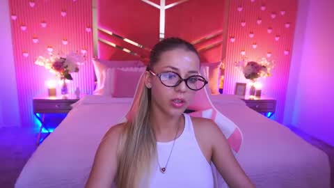 loveedove online show from 06-22-26, 12:02