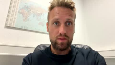 Snapshot of lovefuesse chatting on 09-09-25, 07:52 lovefuesse online show from 09-09-25, 07:52