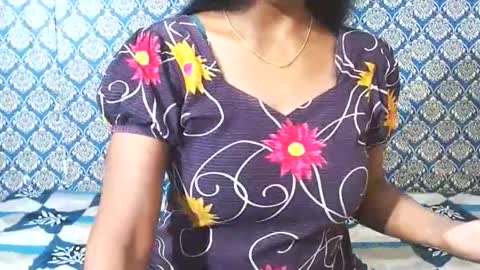 Snapshot of lovefunnitya chatting on 05-26-26, 11:56 Divya online show from 05-26-26, 11:56