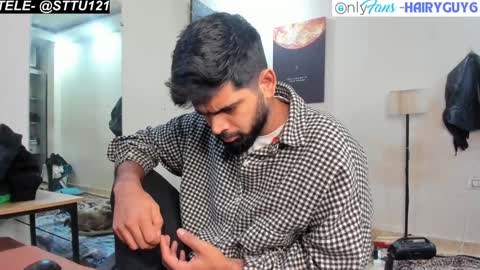 Snapshot of lovehairyindian chatting on 12-27-24, 05:26 Indian hairy online show from 12-27-24, 05:26