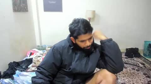 Snapshot of lovehairyindian chatting on 01-21-25, 08:19 Indian hairy online show from 01-21-25, 08:19