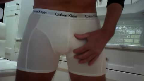 lovehairyone online show from 01-06-25, 08:50