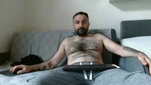 loveivat80 online show from 04-22-26, 05:21