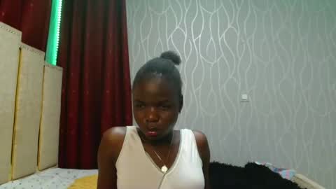 Snapshot of lovelent_shaz chatting on 01-31-26, 07:11 Shaz online show from 01-31-26, 07:11