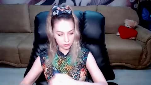 private open online show from 03-15-26, 12:22