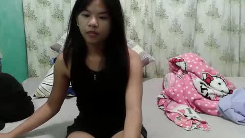 Snapshot of lovellypussy4u chatting on 12-05-25, 02:58 lovellypussy4u online show from 12-05-25, 02:58