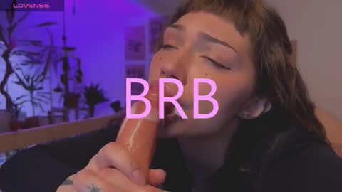 Elsa online show from 09-14-25, 01:54