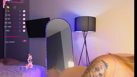 Jenny online show from 11-21-25, 11:20