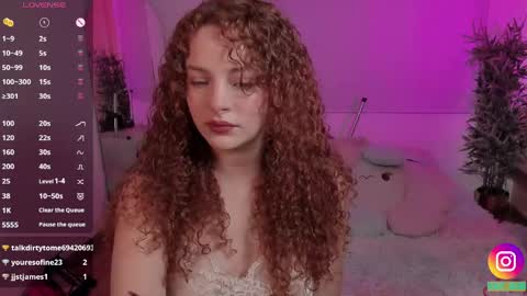 Snapshot of lovely_emma18 chatting on 05-01-26, 03:00 Emma online show from 05-01-26, 03:00