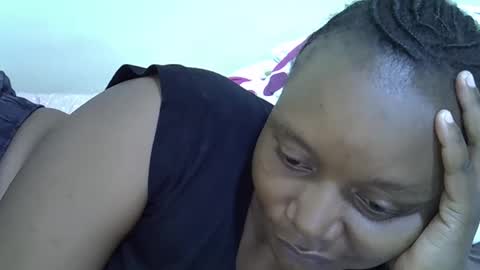 Snapshot of lovely_gee chatting on 04-24-26, 02:14 sexylover online show from 04-24-26, 02:14