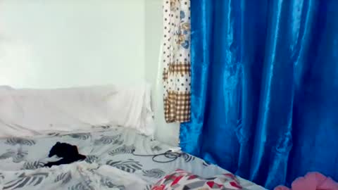 Snapshot of lovely_goodness chatting on 12-11-24, 10:58 enid online show from 12-11-24, 10:58