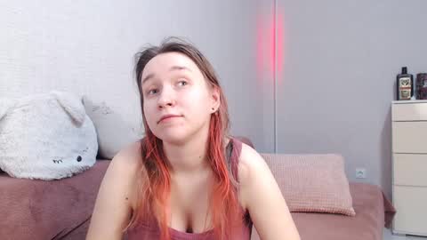 Lovely Hayley online show from 04-02-26, 09:23