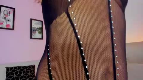 Snapshot of lovely_kristal chatting on 06-30-26, 11:55 Kristal online show from 06-30-26, 11:55