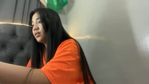 Snapshot of lovely_leah23 chatting on 02-09-26, 08:57 lovely_leah23 online show from 02-09-26, 08:57