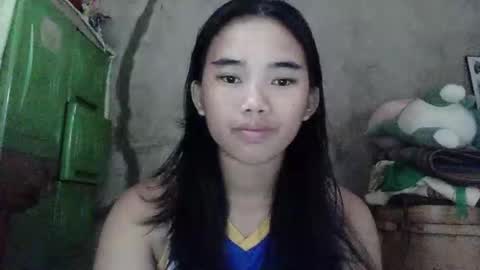 Snapshot of lovely_marie572336 chatting on 05-23-26, 03:12 lovely_marie572336 online show from 05-23-26, 03:12