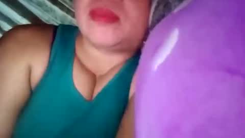 Snapshot of lovely_orchid chatting on 12-05-24, 01:38 lovely_orchid online show from 12-05-24, 01:38