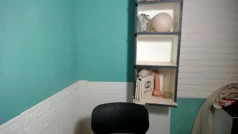 Thea  online show from 02-01-26, 12:04