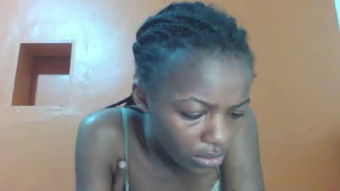 Lovely yvonne online show from 10-10-25, 12:31