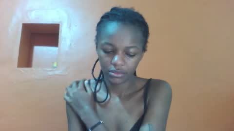 Lovely yvonne online show from 10-15-25, 03:17