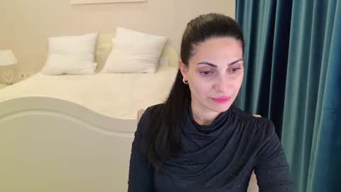 Snapshot of lovelybeatricee chatting on 06-27-26, 07:08 Beatrice online show from 06-27-26, 07:08