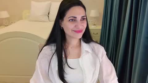 Snapshot of lovelybeatricee chatting on 07-02-26, 06:58 Beatrice online show from 07-02-26, 06:58