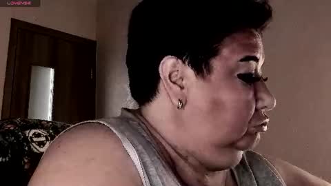 Snapshot of lovelyboobsx chatting on 06-22-26, 03:25 Anelana online show from 06-22-26, 03:25