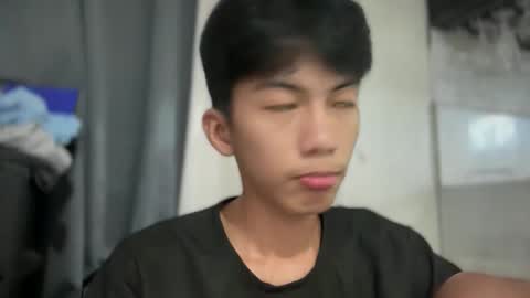 lovelyboy_jm online show from 05-02-26, 09:42