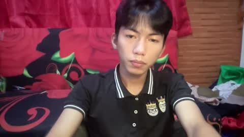 lovelyboy_jm online show from 05-19-26, 01:56