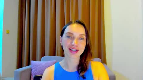 Snapshot of lovelyeemia chatting on 09-28-25, 03:17 Mia online show from 09-28-25, 03:17