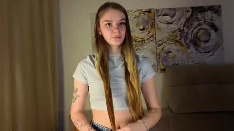 lovelygracee online show from 11-23-25, 01:55