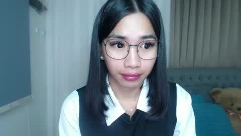Snapshot of lovelymae18 chatting on 03-24-26, 03:22 lovelymae18 online show from 03-24-26, 03:22