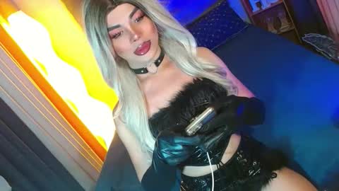 lovelymiss_shyna11 online show from 03-01-26, 09:55