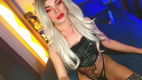 Snapshot of lovelymiss_shyna11 chatting on 06-28-26, 02:39 lovelymiss_shyna11 online show from 06-28-26, 02:39
