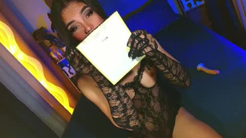 Snapshot of lovelymiss_shyna11 chatting on 07-08-26, 05:56 lovelymiss_shyna11 online show from 07-08-26, 05:56