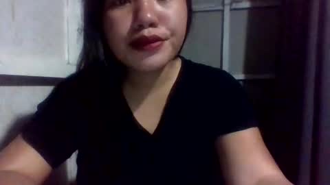 lovelymocha27s online show from 10-19-25, 04:18