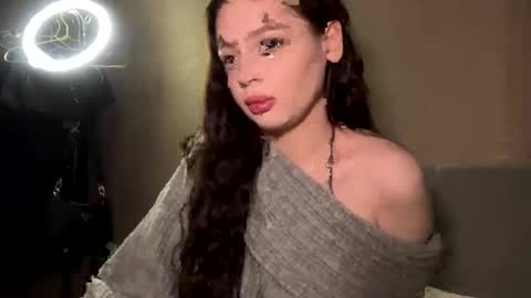 Snapshot of lovelyrachel__ chatting on 01-12-26, 11:10 LovelyRachel online show from 01-12-26, 11:10