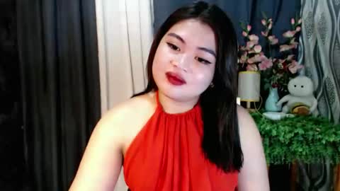 Snapshot of lovelyrhean chatting on 10-11-25, 02:11 Rhean online show from 10-11-25, 02:11